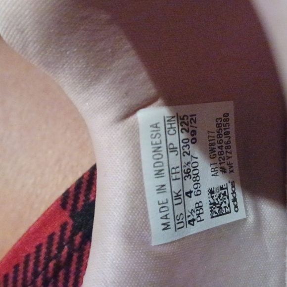 Adidas swift run, pink, girls size 4.5, women's size 6 - Picture 7 of 7